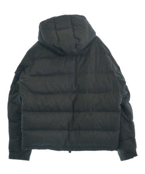 MONCLER（モンクレール）ダウンジャケット/ダウンベスト グレー サイズ:7(XXXL位) メンズ/2200713725032