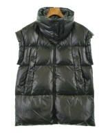 MONCLER ダウンジャケット/ダウンベスト