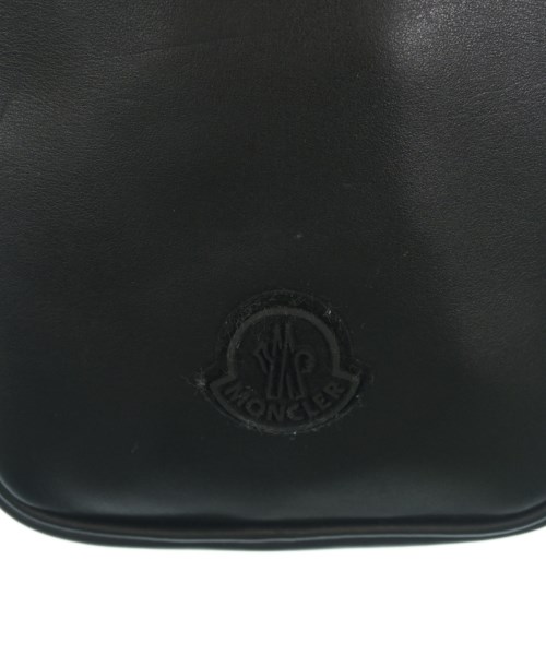 MONCLER（モンクレール）ショルダーバッグ 黒 サイズ:- メンズ/2200727548016