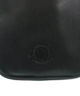 MONCLER（モンクレール）ショルダーバッグ 黒 サイズ:- メンズ/2200727548016