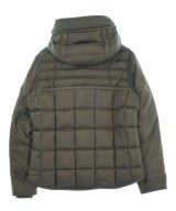 MONCLER（モンクレール）ダウンジャケット/ダウンベスト カーキ サイズ:3(L位) メンズ/2200728428010