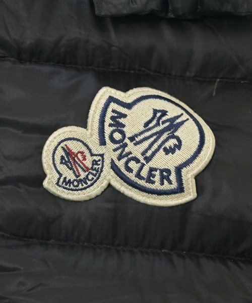 MONCLER（モンクレール）ダウンジャケット/ダウンベスト 黒 サイズ:0(XS位) メンズ/2200683679014