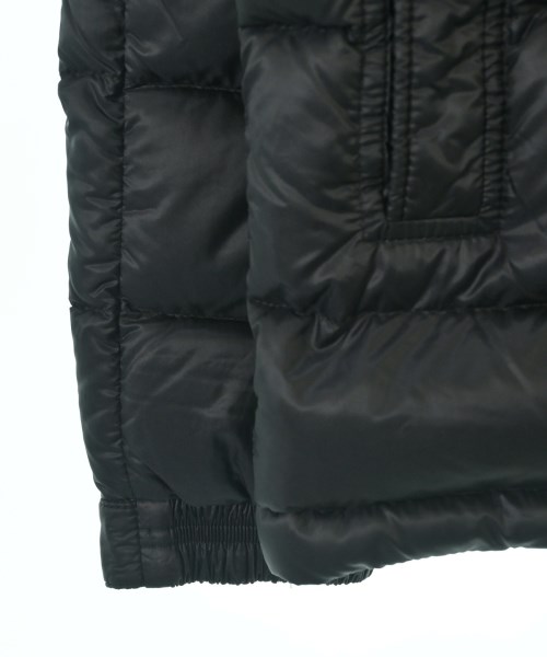 MONCLER（モンクレール）ダウンジャケット/ダウンベスト 黒 サイズ:0(XS位) メンズ/2200683679014