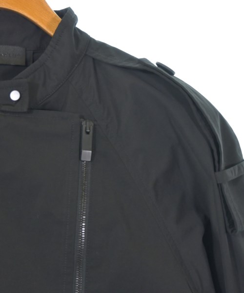 MONCLER（モンクレール）ブルゾン 黒 サイズ:1(S位) レディース/2200685901014