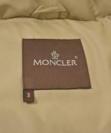 MONCLER（モンクレール）ダウンジャケット/ダウンベスト ベージュ サイズ:3(L位) メンズ/2200686557029