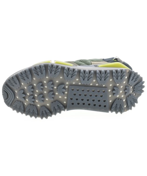 MONCLER（モンクレール）スニーカー 緑 サイズ:28cm メンズ/2200686557050
