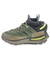MONCLER（モンクレール）スニーカー 緑 サイズ:28cm メンズ/2200686557050