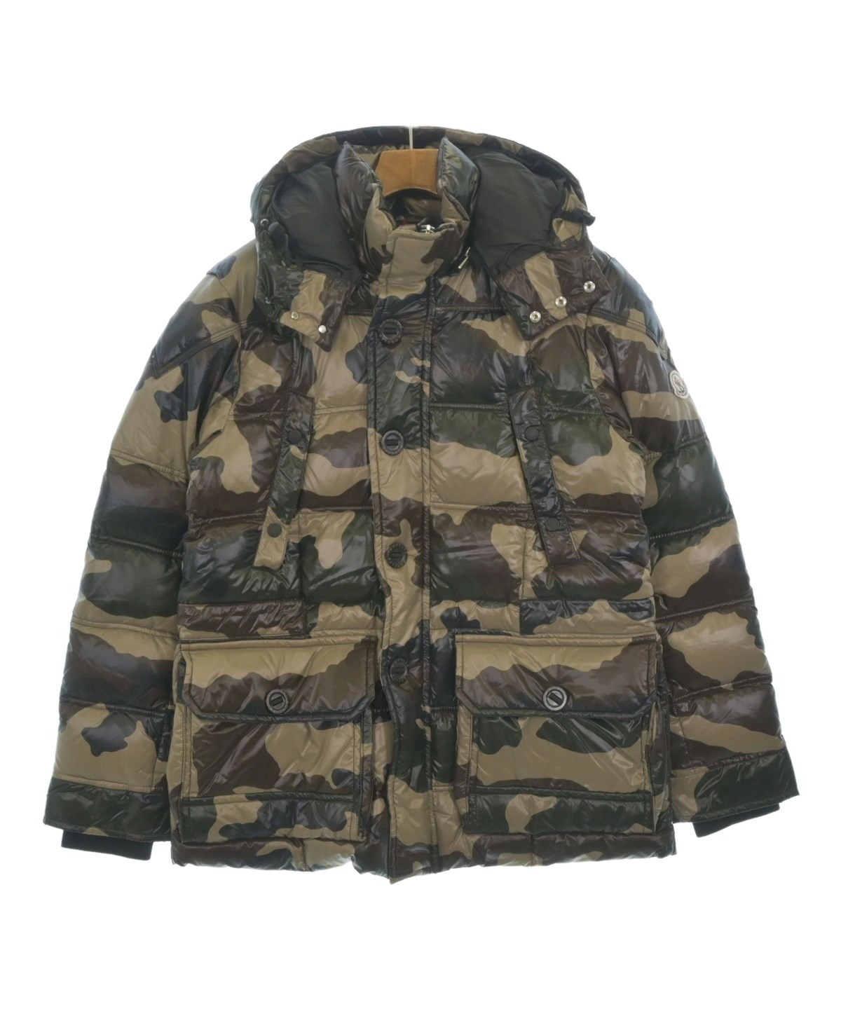 MONCLER（モンクレール）ダウンジャケット/ダウンベスト ベージュ