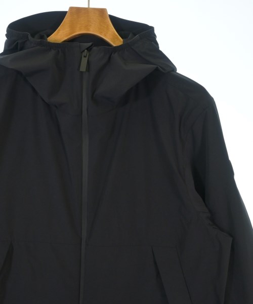 MONCLER（モンクレール）マウンテンパーカー 黒 サイズ:3(L位) メンズ