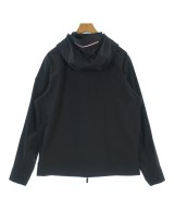 MONCLER（モンクレール）マウンテンパーカー 黒 サイズ:3(L位) メンズ