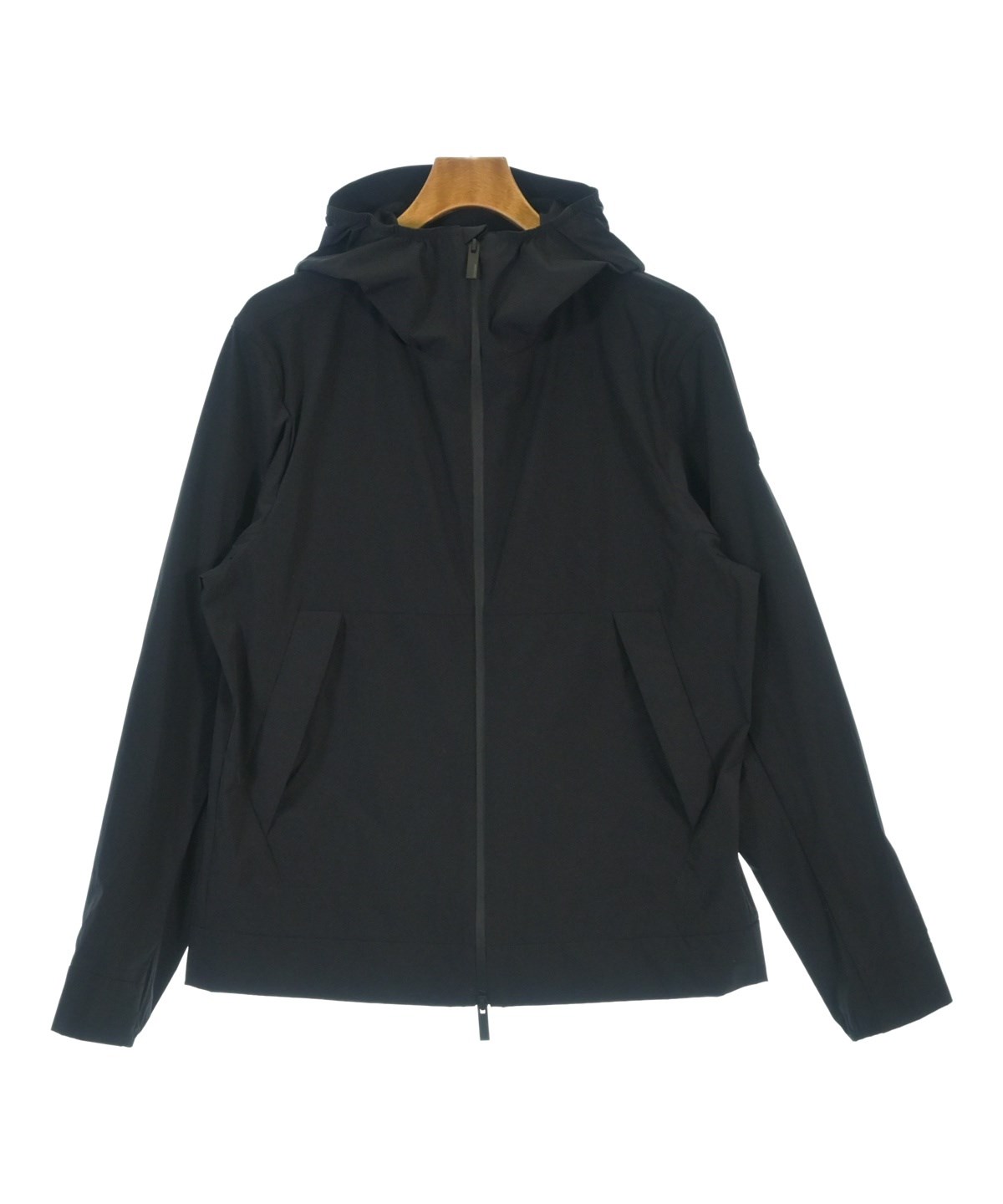 MONCLER（モンクレール）マウンテンパーカー 黒 サイズ:3(L位) メンズ