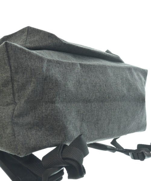 EASTPAK（イーストパック）バックパック・リュック グレー サイズ:- メンズ/2200655030423