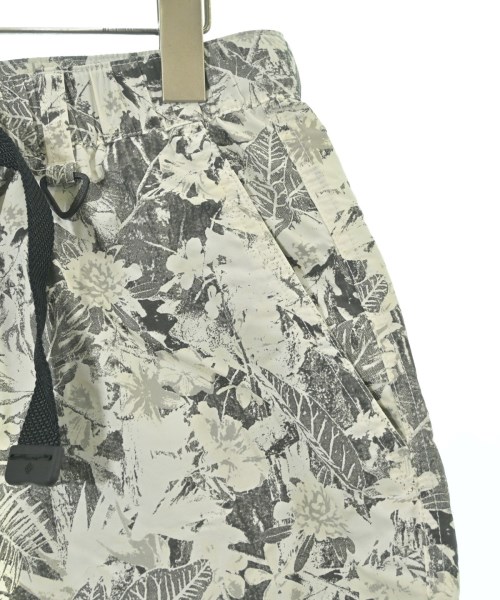 Columbia（コロンビア）ショートパンツ 白 サイズ:M レディース/2200637545181