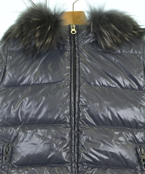 DUVETICA（デュベティカ）ダウンジャケット/ダウンベスト 紫 サイズ:40(M位) レディース/2200634879012