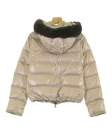 DUVETICA（デュベティカ）ダウンジャケット/ダウンベスト ベージュ サイズ:38(M位) レディース/2200622083025