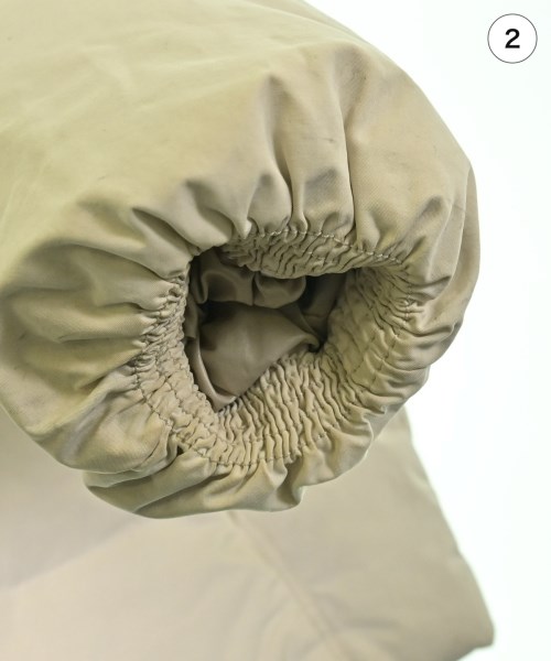 DUVETICA（デュベティカ）ダウンジャケット/ダウンベスト 白 サイズ:52(XXL位) メンズ/2200624345053