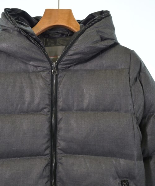 DUVETICA（デュベティカ）ダウンジャケット/ダウンベスト グレー サイズ:40(M位) レディース/2200630705070