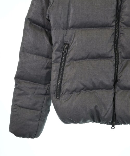 DUVETICA（デュベティカ）ダウンジャケット/ダウンベスト グレー サイズ:40(M位) レディース/2200630705070