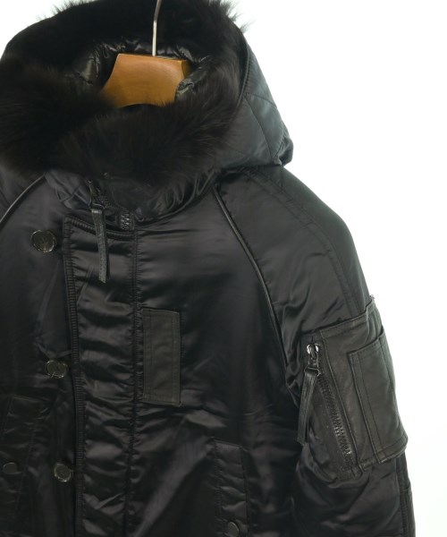 AKM（エーケーエム）ダウンジャケット/ダウンベスト 黒 サイズ:S メンズ/2200611015013