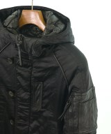 AKM（エーケーエム）ダウンジャケット/ダウンベスト 黒 サイズ:S メンズ/2200611015020