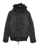 AKM ダウンジャケット/ダウンベスト