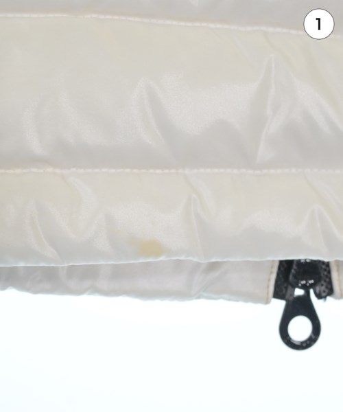 DUVETICA（デュベティカ）ダウンジャケット/ダウンベスト 白 サイズ:42(M位) レディース/2200655546016