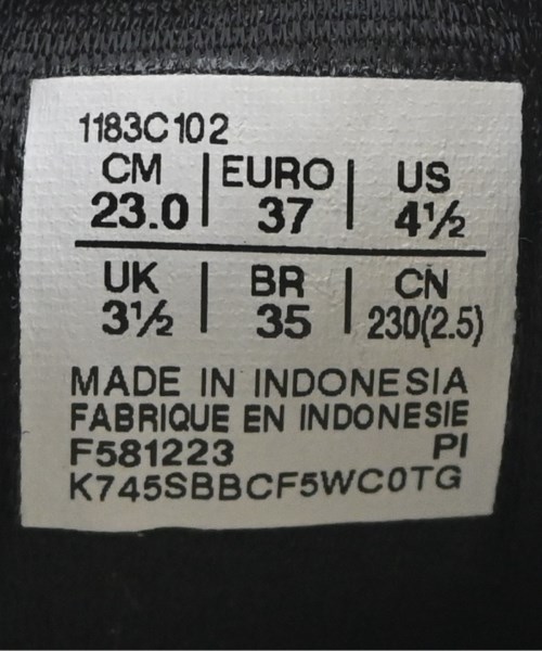 Onitsuka Tiger（オニツカタイガー）スニーカー 黒 サイズ:23cm レディース/2200702402050