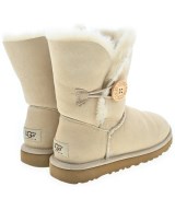 UGG australia（アグオーストラリア）ブーツ ベージュ サイズ:22cm レディース/2200613097017