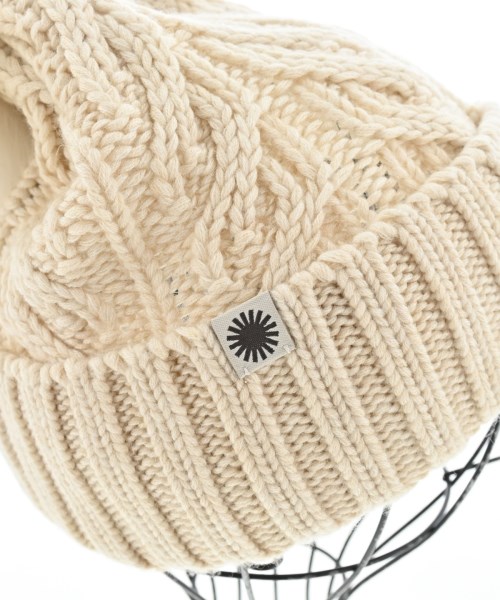 UGG（アグ）ニットキャップ・ビーニー 白 サイズ:- レディース/2200620765046