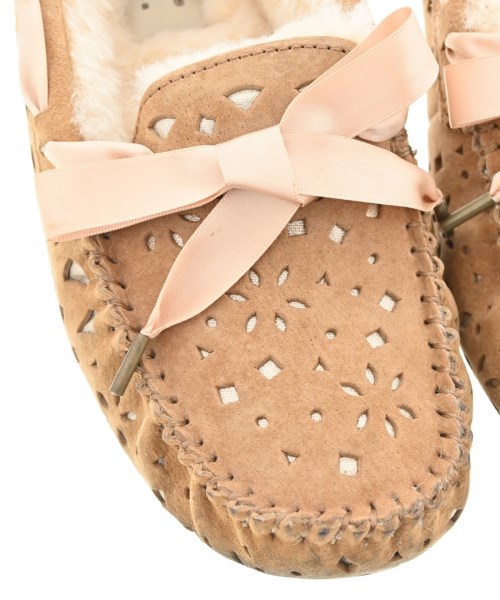 UGG australia（アグオーストラリア）モカシン/デッキシューズ ベージュ サイズ:24cm レディース/2200614831191