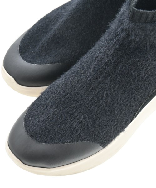 UGG australia（アグオーストラリア）スニーカー 黒 サイズ:US7(24cm位) レディース/2200701755133
