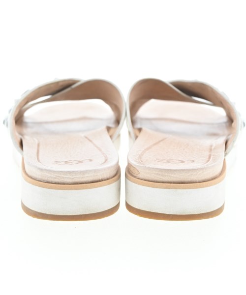 UGG australia（アグオーストラリア）サンダル 白 サイズ:24cm レディース/2200655772224