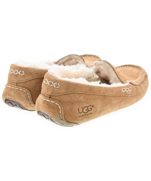 UGG australia（アグオーストラリア）モカシン/デッキシューズ ベージュ サイズ:25cm レディース/2200686051053