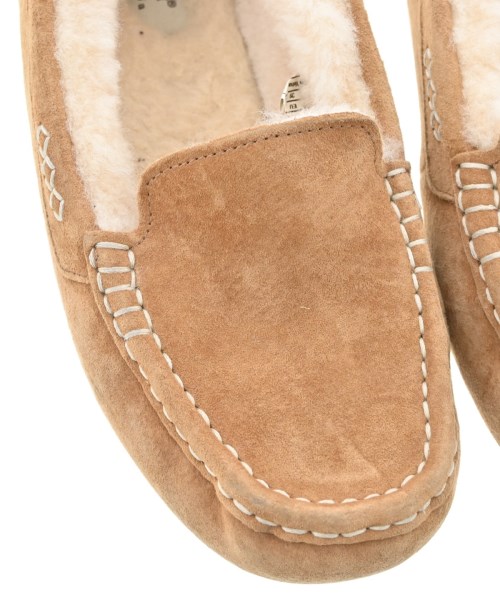UGG australia（アグオーストラリア）モカシン/デッキシューズ ベージュ サイズ:25cm レディース/2200686051053
