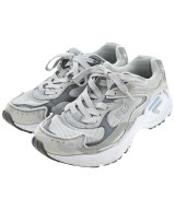 FILA スニーカー