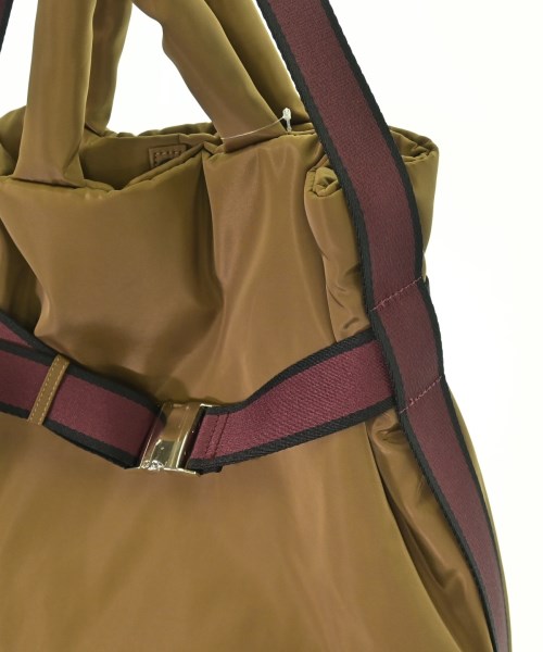 OUTDOOR products（アウトドアプロダクツ）ショルダーバッグ 茶 サイズ:- レディース/2200610926389