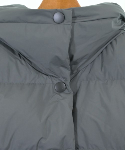 PYRENEX（ピレネックス）ダウンジャケット/ダウンベスト グレー サイズ:38(M位) レディース/2200644746939