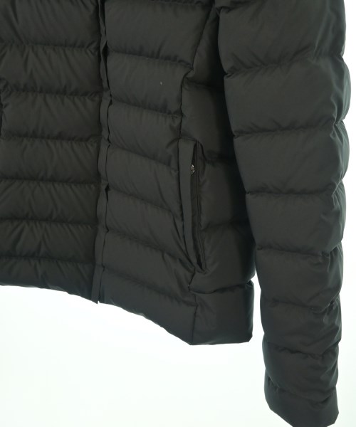 PYRENEX（ピレネックス）ダウンジャケット/ダウンベスト 黒 サイズ:36(S位) レディース/2200623529041