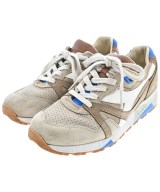 diadora スニーカー