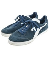 diadora スニーカー