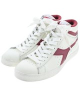 diadora スニーカー
