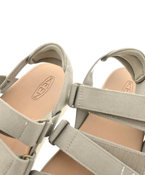 KEEN（キーン）サンダル ベージュ サイズ:25.5cm レディース/2200626084127