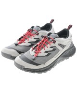 KEEN スニーカー