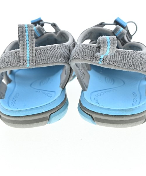 KEEN（キーン）サンダル グレー サイズ:24.5cm レディース/2200715140239