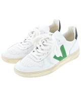 veja スニーカー