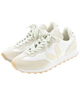 veja スニーカー