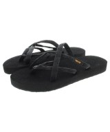 Teva サンダル