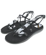 Teva サンダル