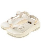 Teva サンダル
