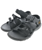 Teva サンダル